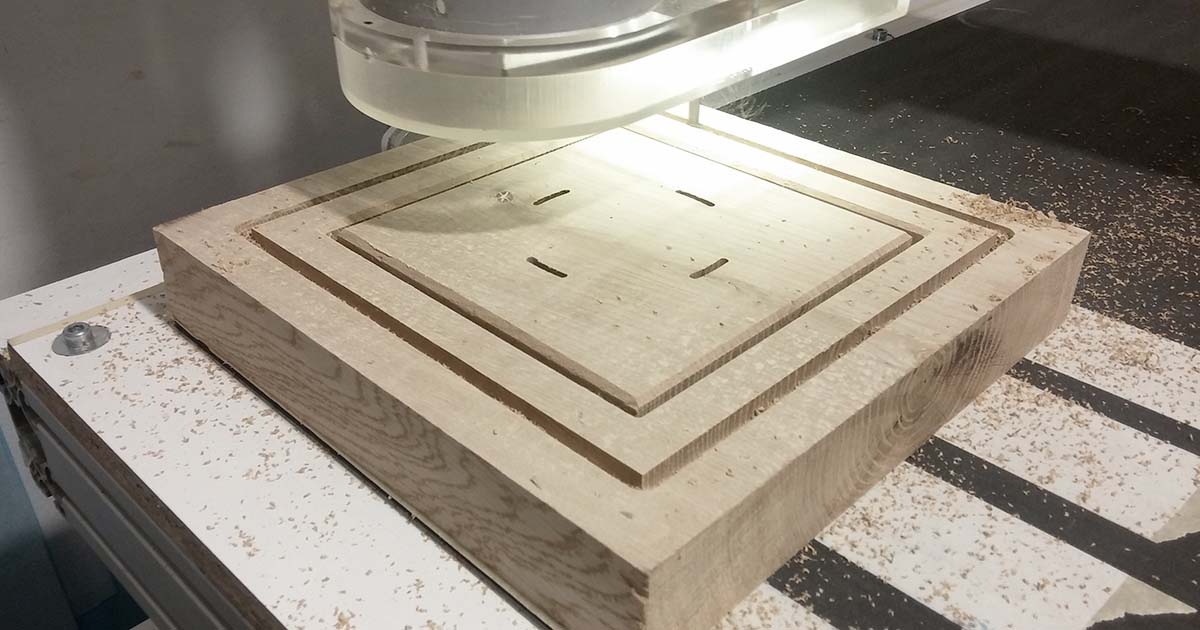 Debitare PAL melaminat pe CNC